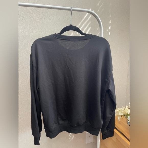 Best Dog Mom Pull Over Graphic Sweater - Picture 3 of 4